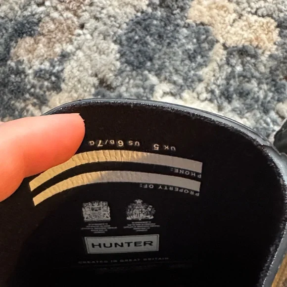 Hunter Classic Black Waterproof Boots - Picture 4 of 5